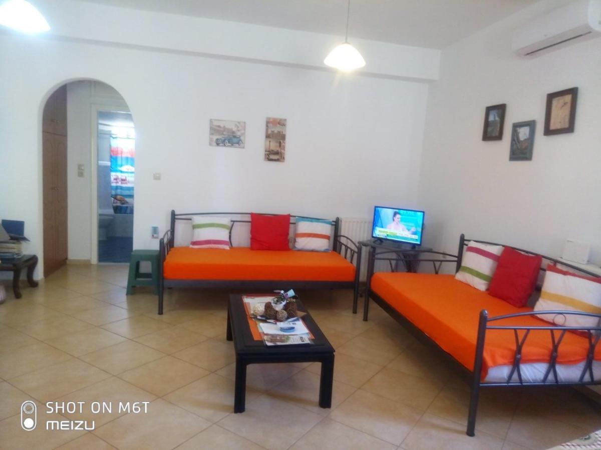Delicatessen House Apartment Leonidio Luaran gambar