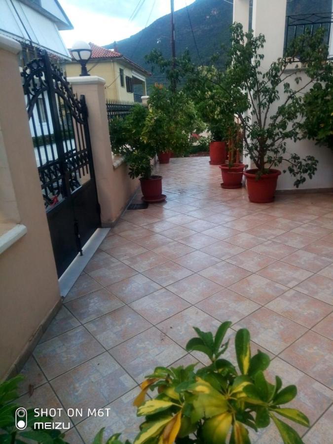 Delicatessen House Apartment Leonidio Luaran gambar
